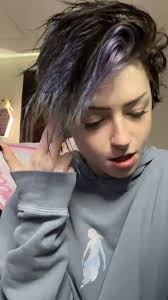 noteasybeinwheezy added a new photo.