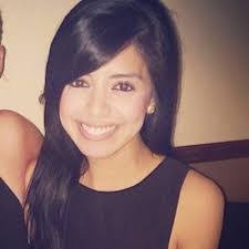 Ruth Arce's Instagram, Twitter & Facebook