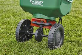 Scotts turf builder triple action providesscotts turf builder triple action provides three benefits in one bag; Gardening Ft Of Scotts Grass Seed Turf Builder Edgeguard Mini Broadcast Spreader Holds Up To 5 000 Sq Spreads Grass Seed Use In Spring Fall And Winter Fertilizer And Ice Melt Summer Patio