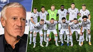 Dfb what are you doing to that poor man. Frankreich Trainer Didier Deschamps Blickt Auf Dfb Team So Sehe Ich Die Deutschen Em Chancen Sportbuzzer De