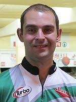 D.J. Archer charges into first round lead in PBA Chameleon Championship