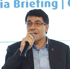 Hong leong bank (hlb) has assigned half of its capital expenditure (capex), amounting to rm115 million, for the financial year ending 30 june 2019 meanwhile, the bank recently launched its digital day 2018 and introduced the hlb digital day ar challenge. 1 Domenic Fuda Group Managing Director And Chief Executive Officer Addressing Guests At The Launch Of Hong Leong Bank S Third Annual Digital Day Min Fintech News Malaysia