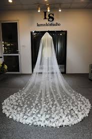Ls20 3d Flower Veil Wedding Veil White Veil One Tier Flower Etsy In 2020 Flower Veil Wedding Floral Wedding Veils