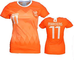 De nederlandse hockeyploeg is het team van vrouwelijke hockeyers dat nederland vertegenwoordigt op internationale toernooien. Bol Com Nederlands Elftal Vrouwen Replica Lieke Martens Voetbal T Shirt Oranje Maat 158