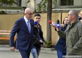 Extrădarea milionarului puiu popoviciu intră în ultima fază. Puiu Popoviciu In UrmÄƒrire InternaÈ›ionalÄƒ Dcnews