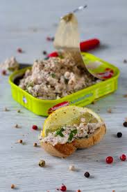 Rillette De Sardines Comme A Marseille Les Delices De Marina Rillettes Sardines Recettes De Cuisine Sardines Recettes