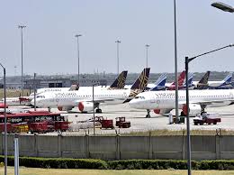 Delhi airport customs on friday seized 1.5 kg gold in the form of paste worth rs 65.44 lakh from the toilet of an aircraft and arrested one passenger in this connection. 80 Flights Cancelled At Delhi Airport Airlines Follow Covid 19 Guidelines Business Standard News