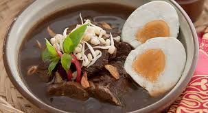 Resep Rawon Surabaya Maknyus Di Mulut Okezone Lifestyle Olahan rawon di beberapa daerah memiliki sedikit perbedaan olahan rawon ini terletak pada bahan tambahan yang dimasukkan dalam rawon, karena beberapa. resep rawon surabaya maknyus di mulut