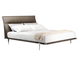 Vendita letto matrimoniale new york. Letto Matrimoniale In Pelle Mr Moonlight By Poltrona Frau Design Ludovica Roberto Palomba