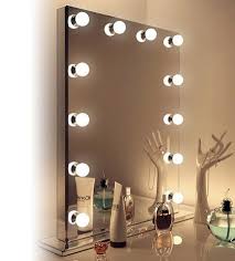 Omg Gorgeous Diy Vanity Mirror Forever You Ve Probably Wanted To Make Forever Diy Vanity Mirror Hollywood Vanity Mirror Hollywood Mirror