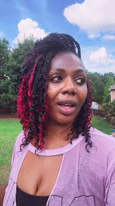 Jami “Queen” Robinson (@jami_themotivatingceo)