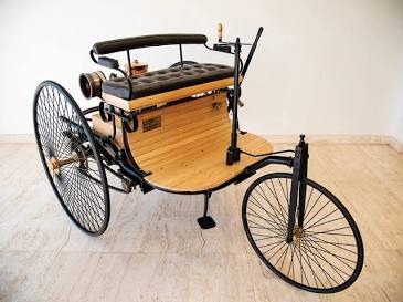 1886 Benz Patent-Motorwagen Recreation | Amelia Island 2019 | RM ...