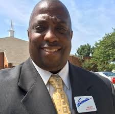 Jon Epp's Instagram, Twitter & Facebook