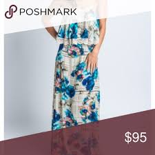 Veronica M Allie Tube Ruffle Maxi New Veronica M Dresses Maxi Clothes Design Fashion Fashion Design