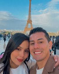 Las muchas aguas no pueden apagar el amor, ni los ríos pueden ahogarlo”.  Cantares 8:7 NTV Gracias a Dios por unir nuestras vidas y volvernos  uno🙏🏼💍 TE AMO💛 Aruba🇦🇼