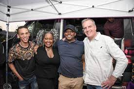 Jacaranda fm broadcasts in english and afrikaans featuring the best music hits from the 80s, 90s, 00s to the present. Jacaranda Fm Sur Twitter Our Famous Scenicdrive Straatbraai Is Back The 27th Of September We Will Be Heading To The East Rand Do You Want To Party With The Team Nominate