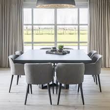 Revêtements, matériaux, style, il y en a pour tous les goûts. Combien De Chaises Autour D Une Table