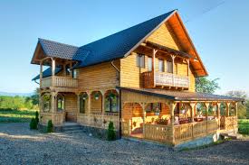 I prezzi riguardano la fornitura al grezzo avvanzato (casa finita all'esterno pero senza basamento, impianti,serramenti interni, tinteggiature interni). Casa Maramureseana Larisa Prices Lodging Reviews Breb Romania Tripadvisor