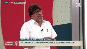 Jadue favors increasing mining taxes in alignment with neighboring peru, argentina, and bolivia and for the chilean government to have a stock in all copper mines. Daniel Jadue Como Se Proyecta El Alcalde De Recoleta En Medio De Una Oposicion Dividida