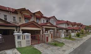 1st auction price was = 1.5m more than 1 year ago. For Sale Denai Alam Section 16 2sty House Bumilot Location Setia Alam Selangor Type Terrace Double Storey Price Rm718000 S House Styles House Denai Alam
