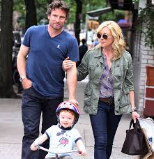 Her father is of polish descent. Jane Krakowski Managed To Turn Fiance Into Husband After Welcoming A Son Wedding That Remained Just In Talks