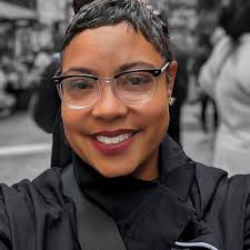 This! The way I been redefining friendships these past few months.  Everybody just isn't graced to go.