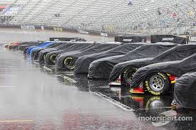 Coverage of the cook out southern 500 at darlington raceway will begin at 6:00 p.m. To Race Or Not To Race The Longest Bristol Event In Nascar History