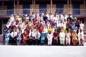 Maybe you would like to learn more about one of these? Sekolah Menengah Kebangsaan Tunku Ampuan Durah Seremban