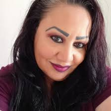 Belinda Recinos's Instagram, Twitter & Facebook