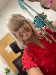 I am finally posting pictures of some of my little friends with the help of  my son. At 89 I am not very tech savvy so just kept