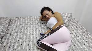 JUGANDO A LA FAMILIA FELIZ CON MI HERMANASTRA--SSPRODUCCIONESS - XNXX.COM