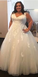 Pin On I M A Sucker For Wedding Dresses 3