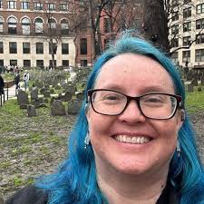 Caroline (@koimetrophilia)