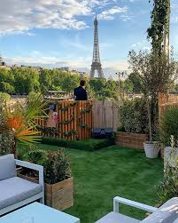 Cest Officiel Monsieur Mouche Devient Mademoiselle Mouche La Peniche Ou Boire Un Drink Cet Ete Bateaumouche Ca Ouvre Mercre Paris Travel Outdoor Decor Outdoor