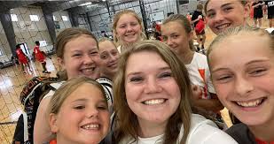 Jodi Hansen (@FitnessByJodi)