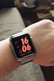 Black Apple Watch Face With Pink Band Apple Case Apple Watch Silver Band Apple Watch Faces Apple Watch Silver