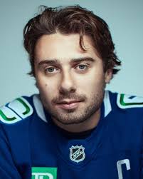 Gambar Potret Canucks 24-25 : r/canucks