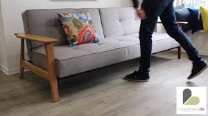 Innovation's available in berlin's flagship store of the danish sofa manufacturer. Splitback Frej Von Innovation Schlafsofa Mit Holzarmlehnen Mysofabed De Youtube