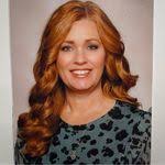 Laura Oram's Instagram, Twitter & Facebook