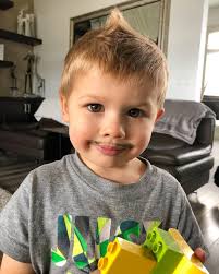 Nathan Bovee's Instagram, Twitter & Facebook