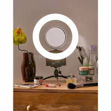 7 Best Ring Lights Of 2020 Iphone Tripod And Dslr Compatible Glamour