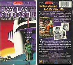 Amazon.com: The Day the Earth Stood Still [VHS] : Michael Rennie, Patricia  Neal, Hugh Marlowe, Sam Jaffe, Billy Gray, Frances Bavier, Lock Martin,  Patrick Aherne, Walter Bacon, Rama Bai, Oscar Blank, Marshall