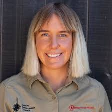 Hannah Etchells (@hannah_etchells)