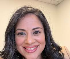 Más Allá de la Prohibición: Fortaleciendo a las familias Latines con la  reducción de daños Facilitador del seminario web: