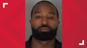 Beaumont officer arrested for driving while intoxicated