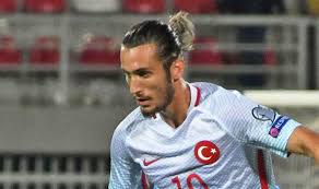 Kısaca hayatı ve biyografi bilgileri. Transfer News Man Utd And Liverpool Battling For Yusuf Yazici Football Sport Express Co Uk