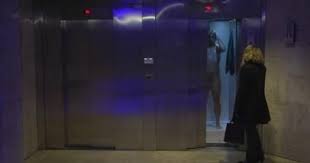 Shower Elevator Remi Gaillard Censuree Sur Youtube Video Dailymotion Ascenseur Video