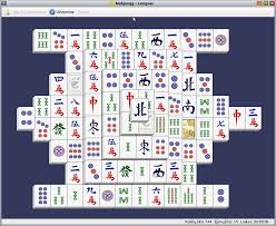 After the deal the top card of the stock pile is turned face up, this is the first card of the discard pile the »contracts« for each round go like this: Mahjong Solitaire Wikipedia