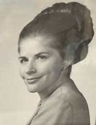 Lorna Erickson's Instagram, Twitter & Facebook