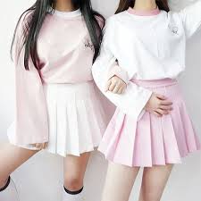 If you want to show off your youth, a piece of tennis skirt can never go wrong! How To Style White Tennis Skirt Top 15 Outfit Ideas Fmag Com